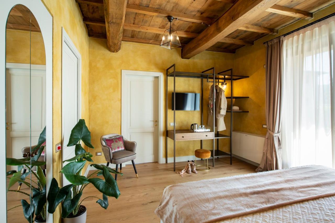 הוילה באנו א-ריפולי Borgo I Vicelli Adults Only Relais מראה חיצוני תמונה