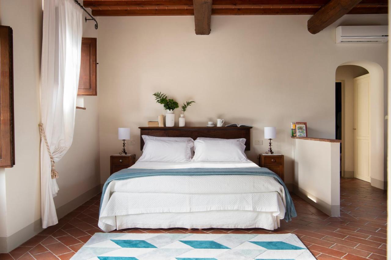 הוילה באנו א-ריפולי Borgo I Vicelli Adults Only Relais מראה חיצוני תמונה